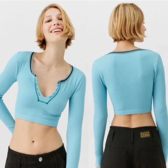 Urban Outfitters Out From Under Go For Gold Baby Blue Seamless Long Sleeve Top - Picture 5 of 5